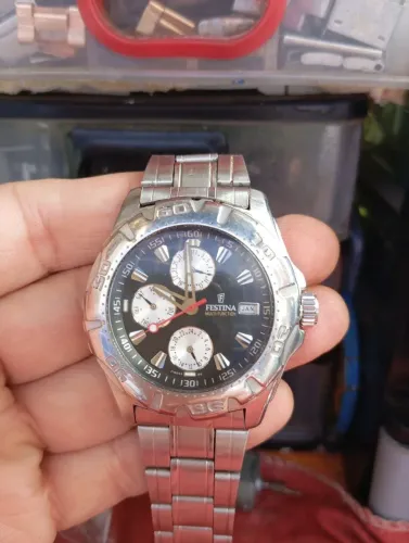 Relógio festina
