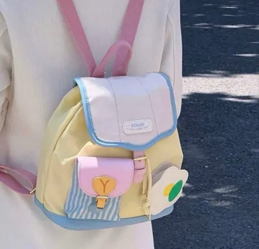 Mochila pequena kawaii fofa