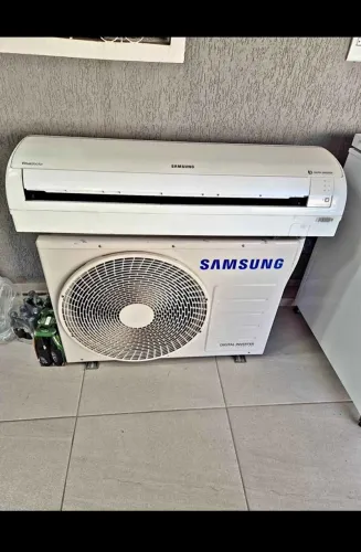 Ar condicionado