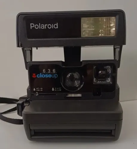 Câmera Polaroid 636 Close Up + bolsa térmica 