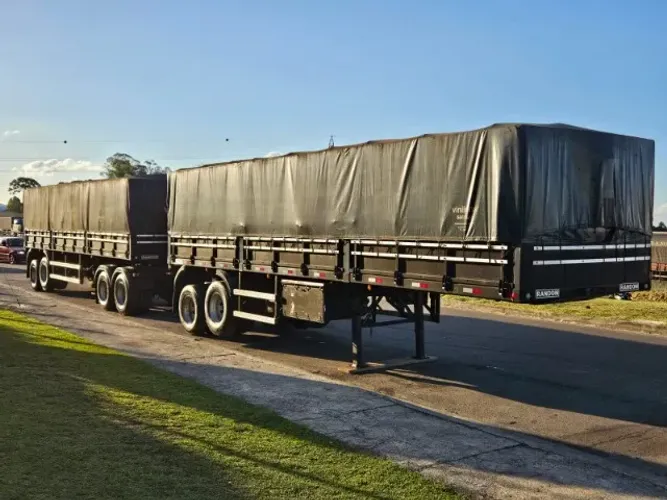 RODOTREM GRANELEIRO RANDON  COM DOLLY  COM PNEUS USADOS BONS