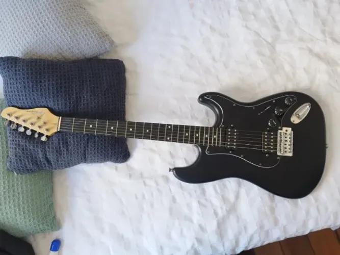 Guitarra Elétrica Giannini Standard G-102