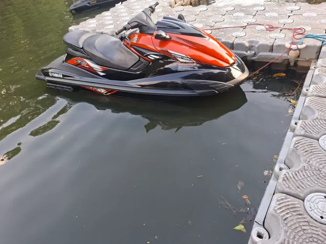 Vendo Jet Yamaha SVHO FZS