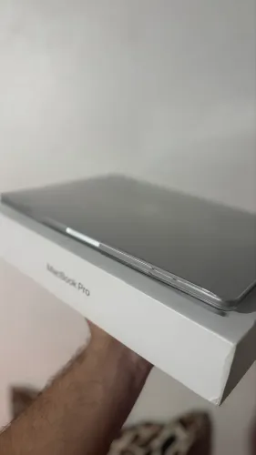 MacBook Pro chip m2