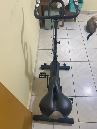 Bicicleta ergométrica usada