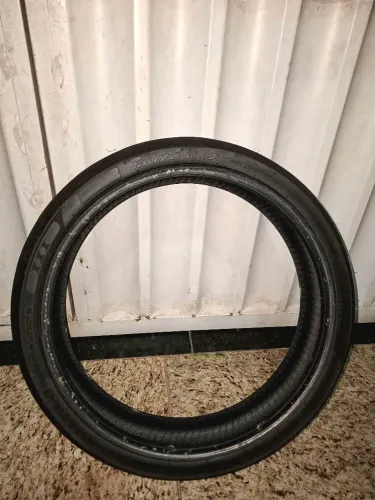 Pneu Dianteiro Pirelli Diablo Rosso III 110/70 R17