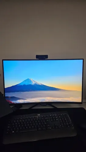 Monitor curvo Mancer de 27 polegadas
