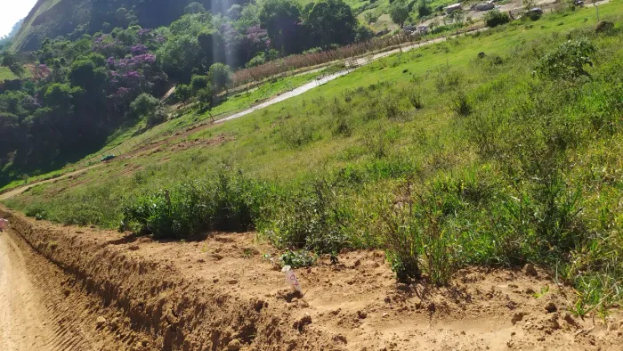 Terreno no bairro pedra branca