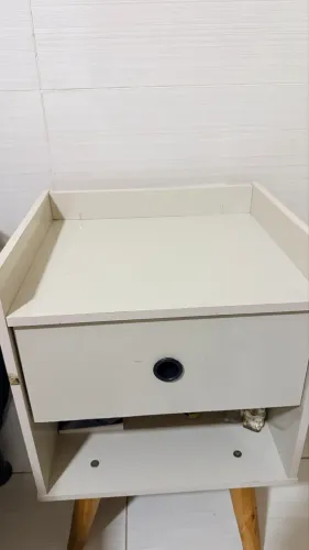 Mesa laterais para quarto