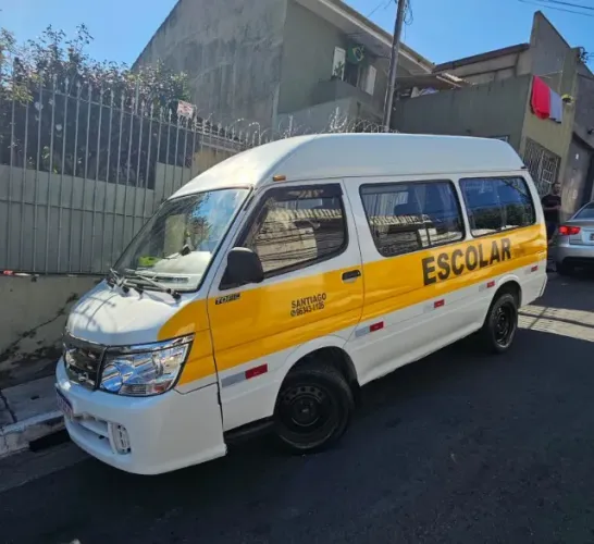 Jinbei Topic Van L 2.2 8V/ 2.0 16V 4P 2012