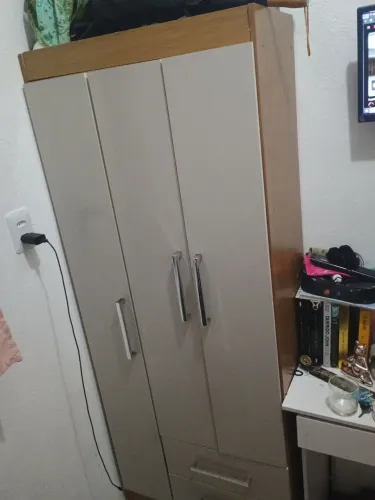 Guarda Roupa