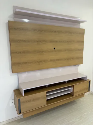 Rack com painel aéreo