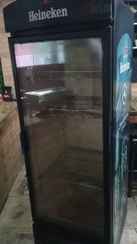 Cervejeira com defeito