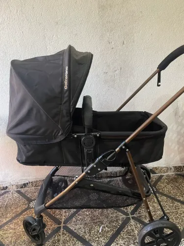 Carrinho de bebê completo