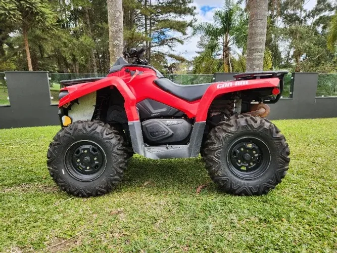 BAIXOU!! Quadriciclo Can-am Outlander 570cc
