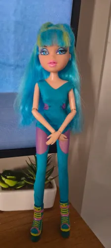 Boneca Bratz