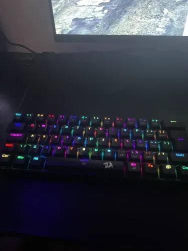 Teclado mecânico gamer 60%