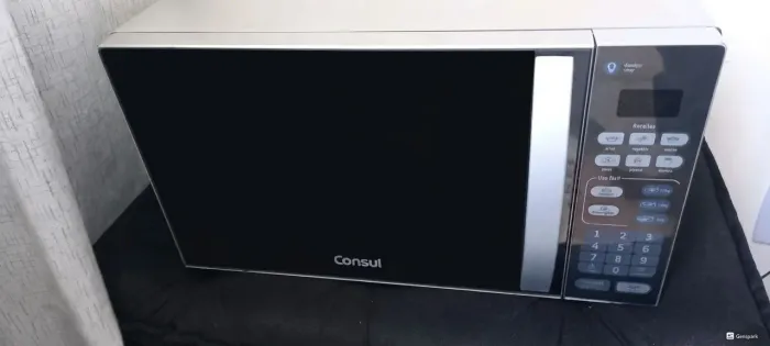 Microondas Cônsul 20L