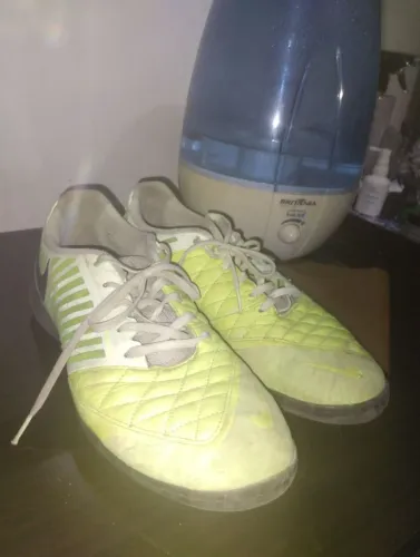 Chuteira Lunar Gato 41 futsal