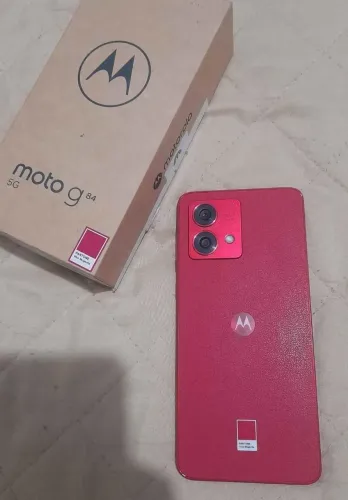 MOTO G84 5G, 256GB COM CAIXA E NOTA FISCAL