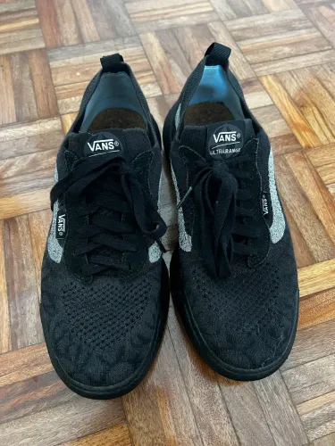 Tênis Vans VR3 Cush usado pouquíssimo