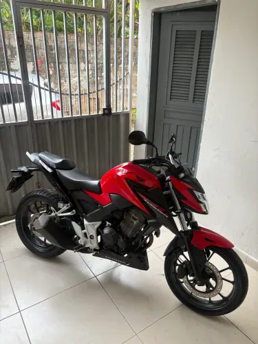 CB TWISTER 