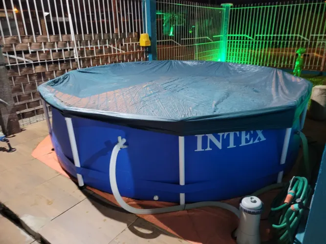 Piscina Intex 4500litros
