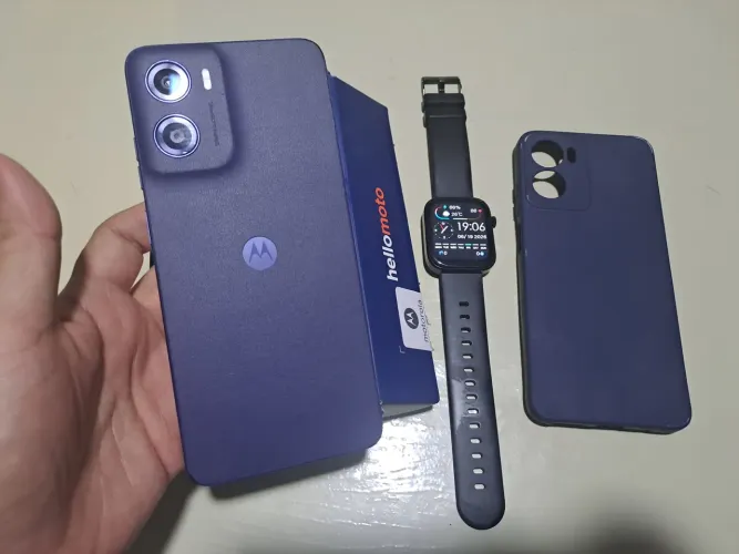 Motorola g05 de 128g e Relógio Digital Colmi