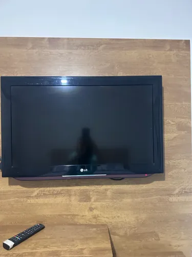 Vendo televisão 32 polegadas
