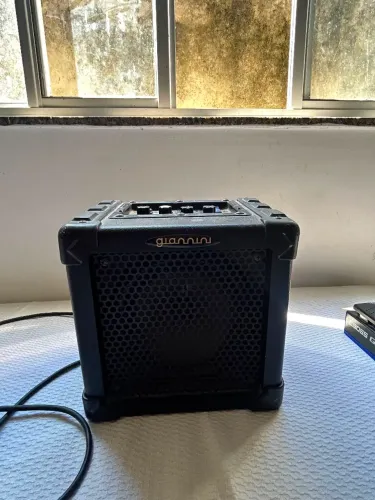 Amplificador de guitarra gianinni 