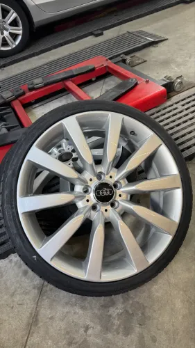 VENDO RODAS aro 20 novas 5x112 originais Mercedes e Audi