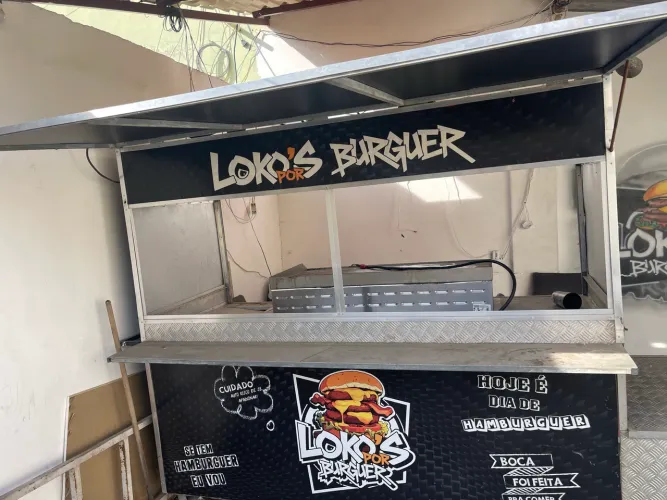 Trailer estático para lanches