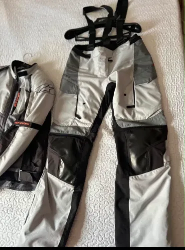 Conjunto Feminino Alpinestars Original - Seminovo