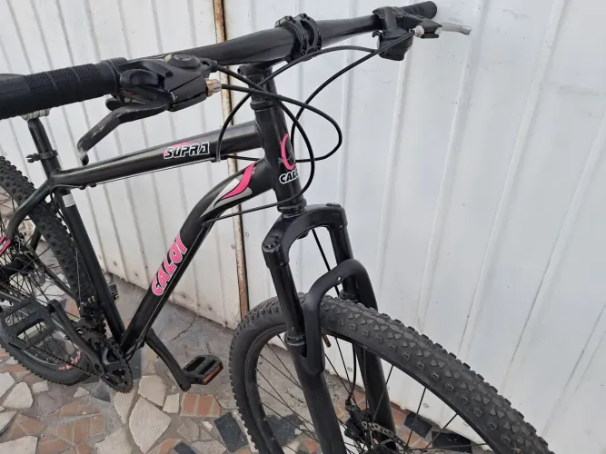 Bicicleta Aro 29,21V Freios a Disco!Com Suspensão,Revisada,Limpa e Pronta para uso!