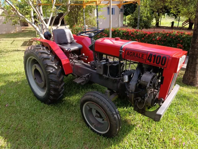Trator Agrale 4100