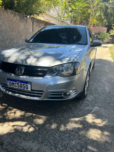 Volkswagen Golf 1.6 MI Total Flex 8V 4P 2013