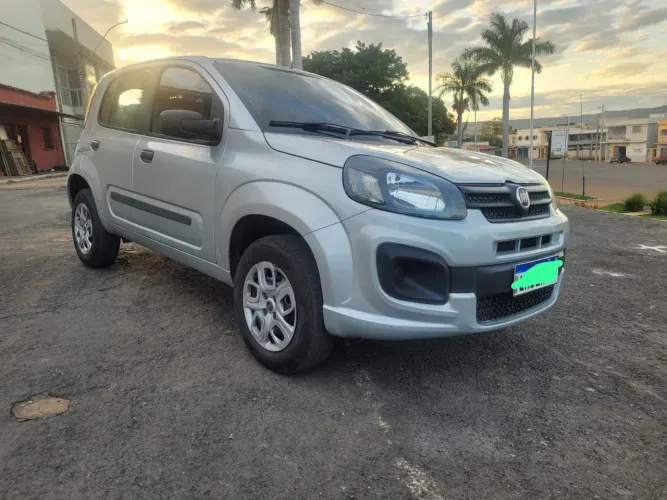 Aluguel Fiat Uno Drive 450 semana
