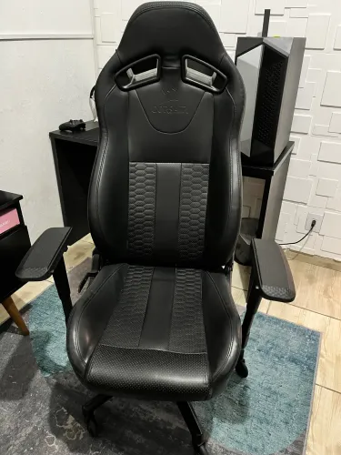 Cadeira Gamer Corsair T2 Road Warrior