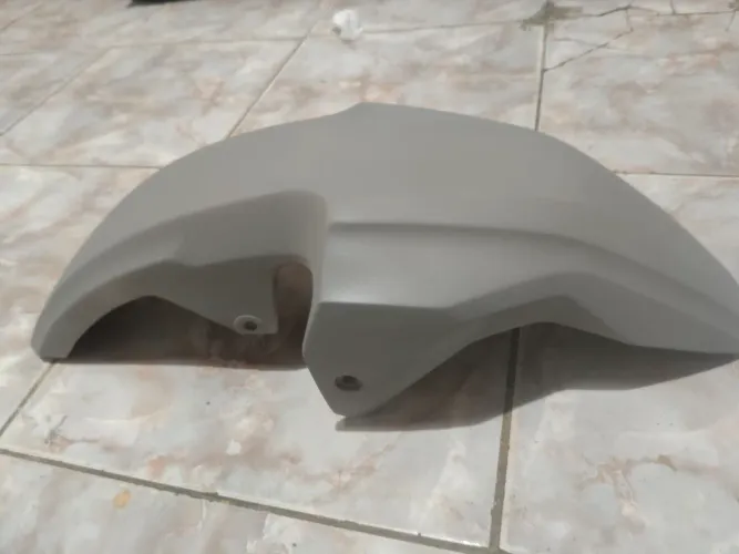 Paralama dianteiro versys 300 em fibra
