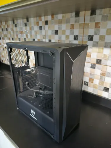 Gabinete gamer t dagger