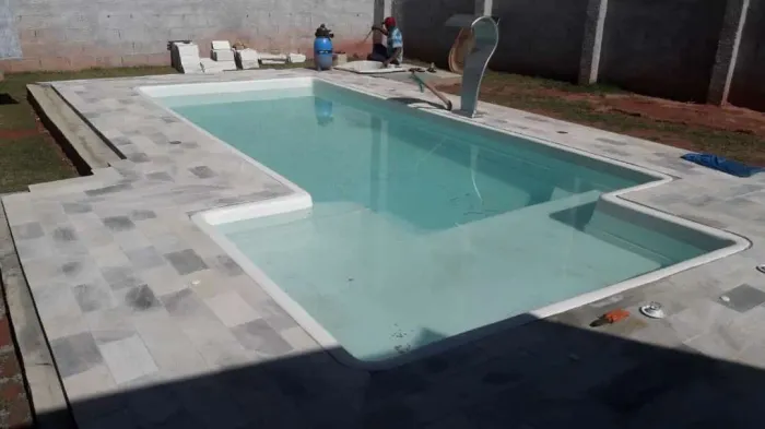 Piscina de praia aconchegante 