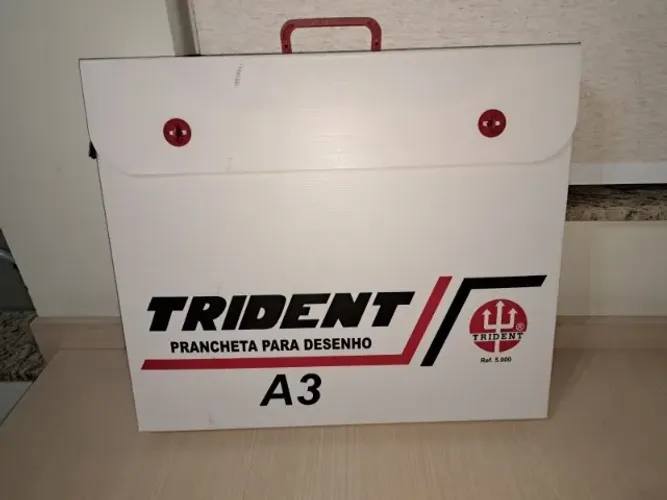 Prancheta de Desenho Trident A3 - Ótimo Estado