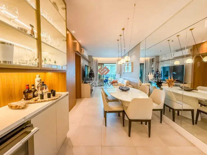 Apartamento vista mar Jurerê Florianopolis