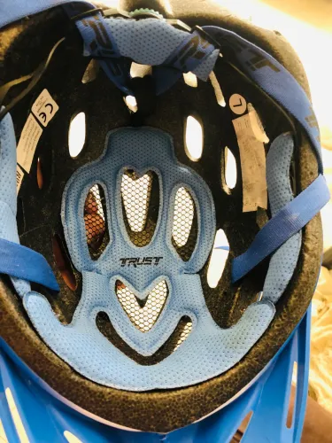 Capacete para Bike marca TRUST