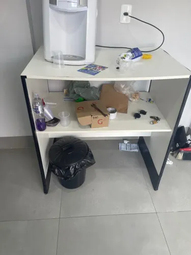 Vende-se barbearia montada