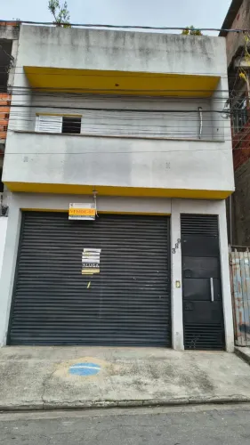 Venda uma casa com um salão comercial próximo ao supermercado Rossi vila Margarida.