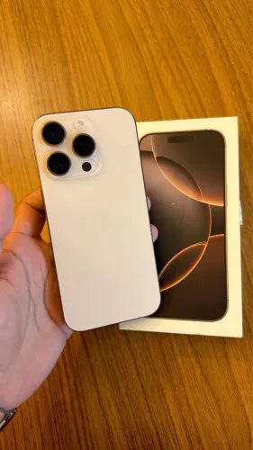 iPhone 16 pro de 128gb - bateria 91% todo original com caixa - 