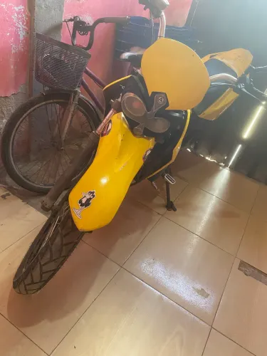 Moto para trilha
