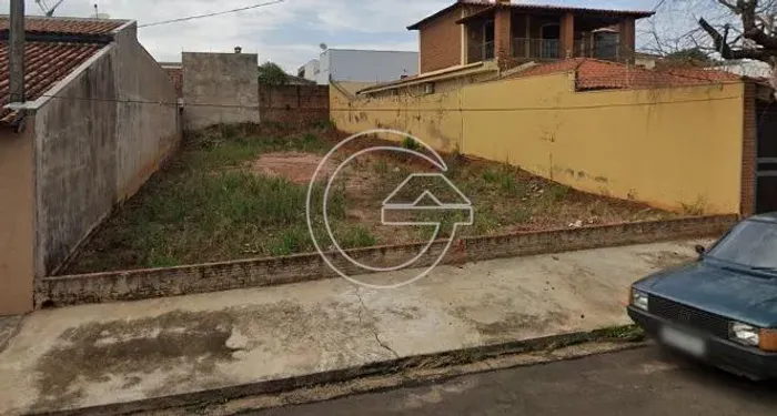 VENDE-SE Terreno NO JARDIM UNIVERSITÁRIO - MARÍLIA/SP