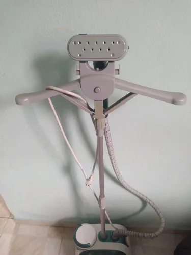 Passadeira a vapor ELETROLUX 